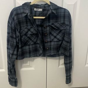 cropped long sleeve flannel